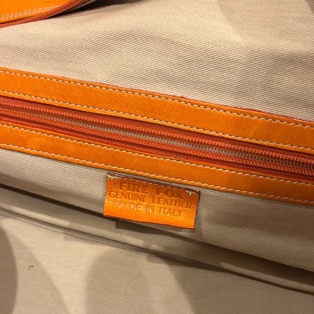 Italian Leather Travel Bag - Picture 4 of 4